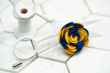 BUTTERCUP / ─ YELLOW & NAVY WOOL ─