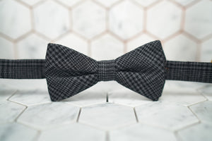 An image of the Grimaldi charcoal grey bow tie by Dear Martian, Brooklyn.